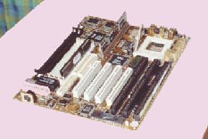 Placa base AT reducida.JPG (9877 bytes)