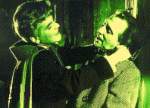 
Barn Meinster
no tiene ningn
miedo al "que dirn"
cuando se apresta a
morder a Van Helsing
en BRIDES OF
DRACULA (1960)